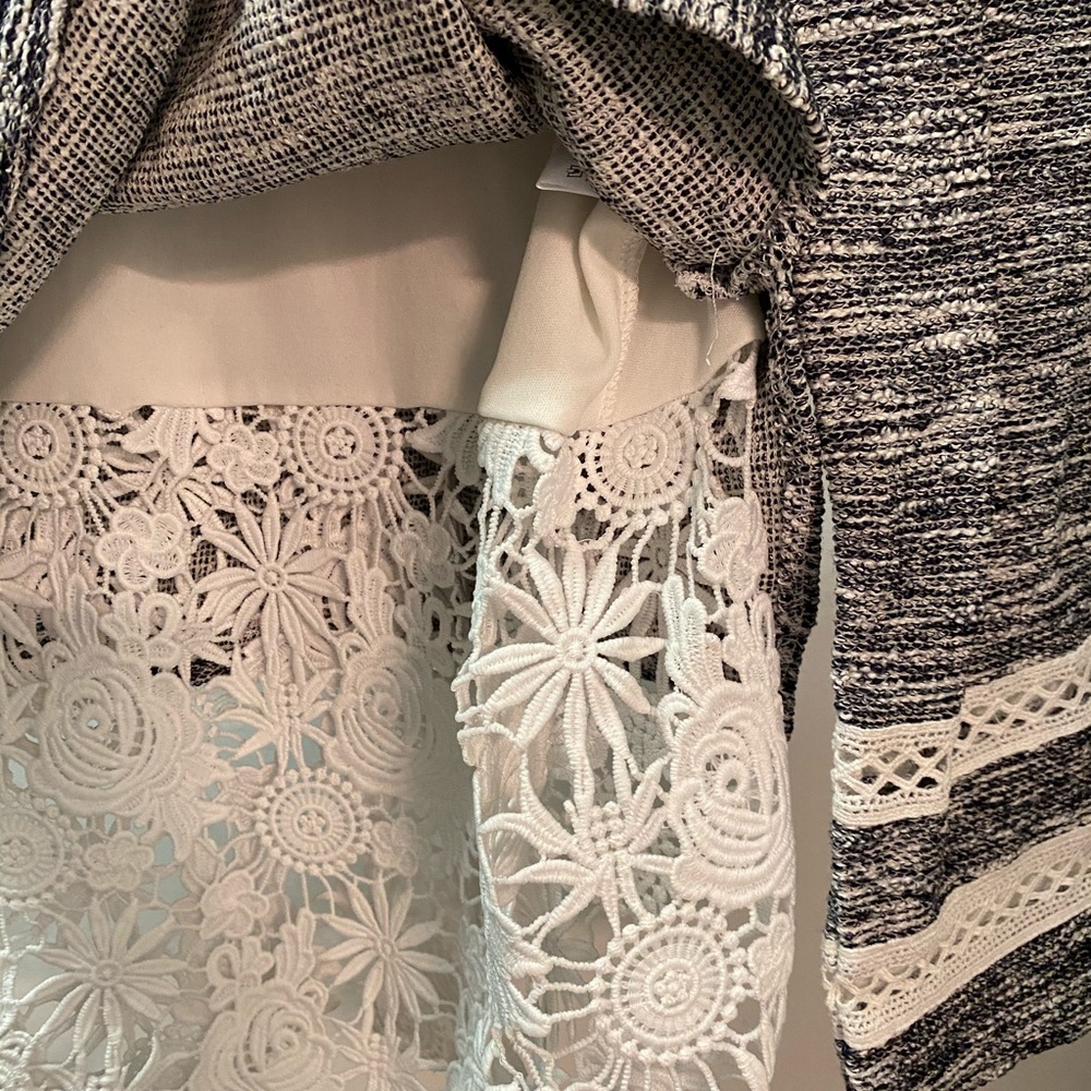 Sweater - Picture 3 of 3